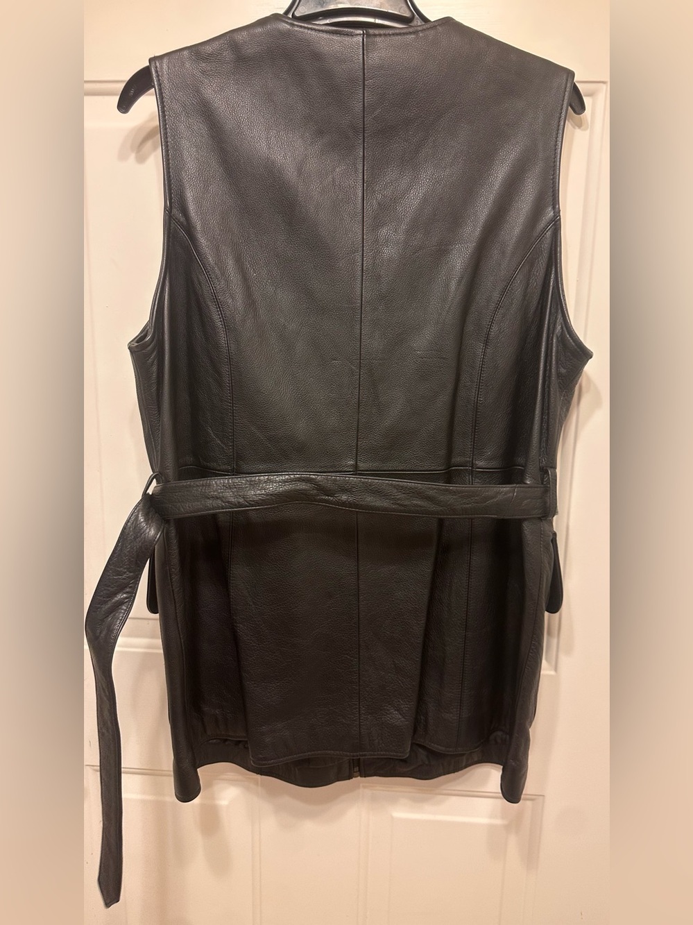 Diana Marco Black Leather Zip-Front Vest with Belt - Picture 2 of 6